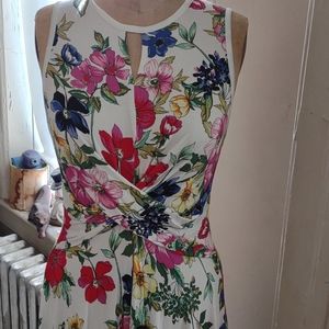 Women's dress